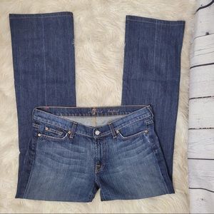 🌟Host Pick!🌟7 for all mankind bootcut jeans